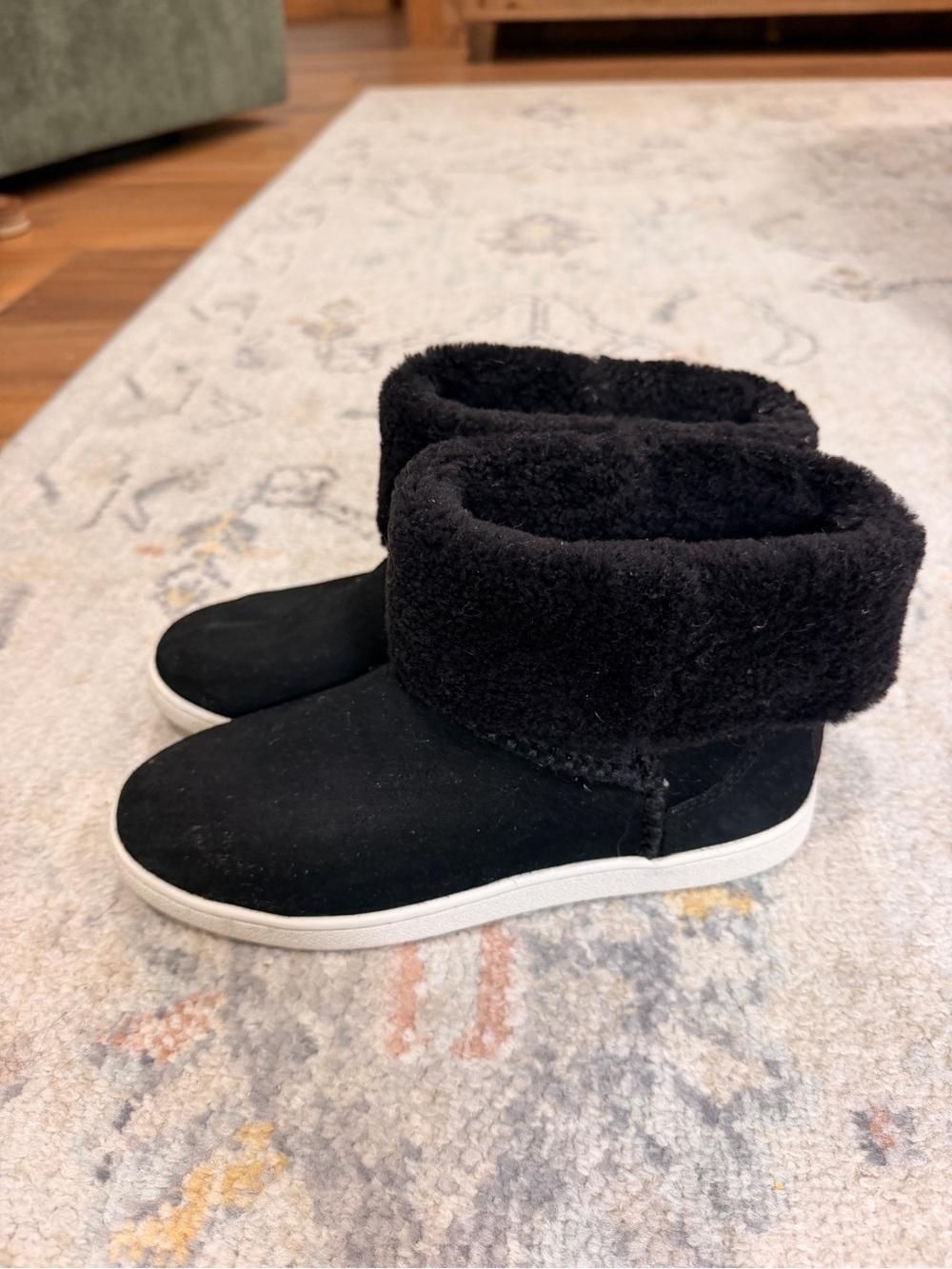 UGG Black Suede Shearling Cuff Ankle Booties with White Sole